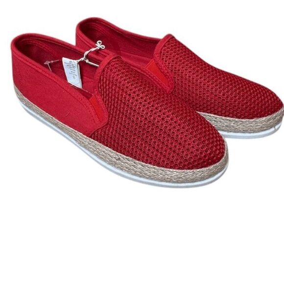 NWT Kinetic Energy Women's Red Mesh Front Espadrille Loafer Size 8 - Picture 1 of 8